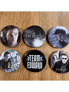 Team Edward Twilight Pin Backs, Set Of 6